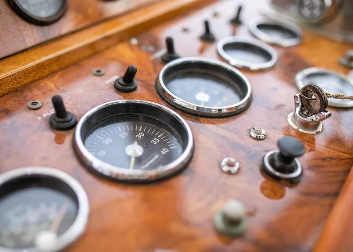 Hotel na wodzie Marta Boat *